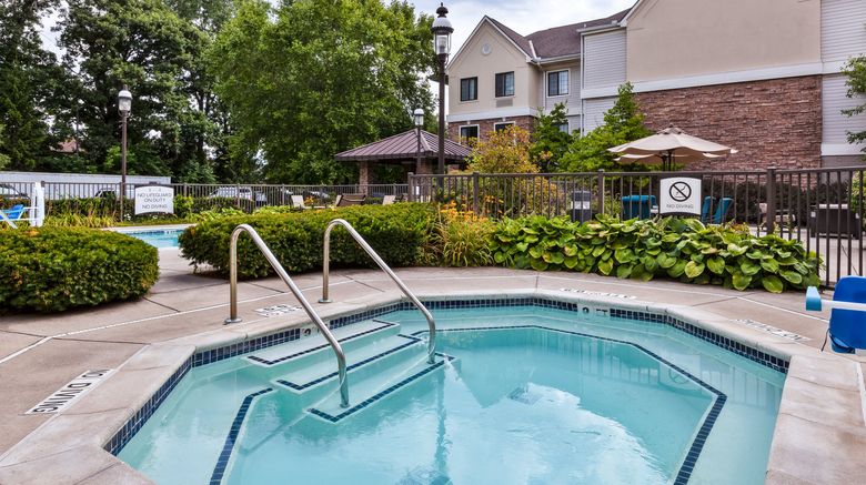 <b>Staybridge Suites Pool</b>. Images powered by <a href="https://www.leonardoworldwide.com/" title="Leonardo Worldwide" target="_blank">Leonardo</a>.