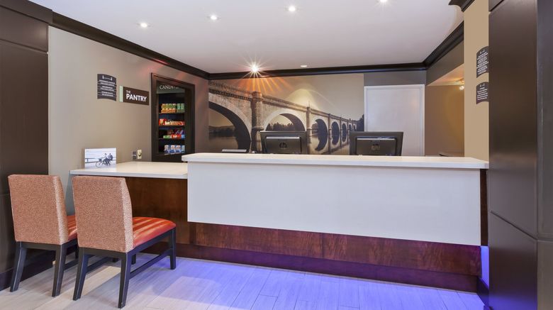 <b>Staybridge Suites Lobby</b>. Images powered by <a href="https://www.leonardoworldwide.com/" title="Leonardo Worldwide" target="_blank">Leonardo</a>.