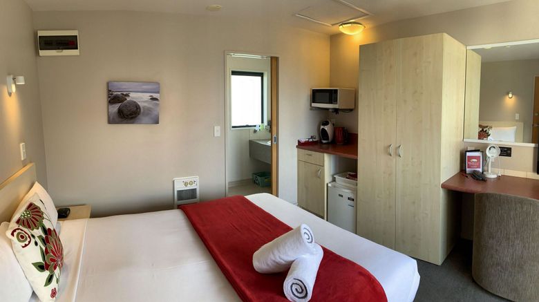 <b>Bella Vista Motel Oamaru Room</b>. Images powered by <a href="https://www.leonardoworldwide.com/" title="Leonardo Worldwide" target="_blank">Leonardo</a>.