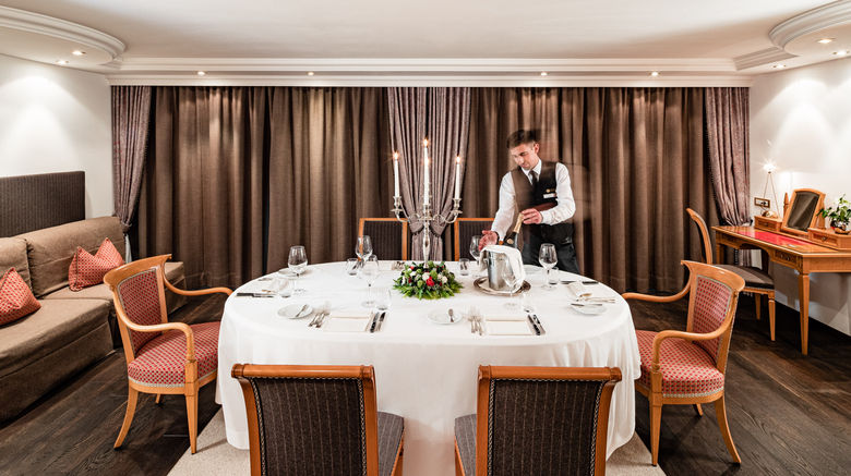 <b>Alpenroyal Grand Hotel - Gourmet & Spa Room</b>. Images powered by <a href="https://www.leonardoworldwide.com/" title="Leonardo Worldwide" target="_blank">Leonardo</a>.