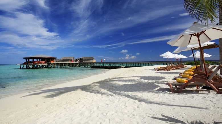 <b>Centara Ras Fushi Resort & Spa Beach</b>. Images powered by <a href="https://www.leonardoworldwide.com/" title="Leonardo Worldwide" target="_blank">Leonardo</a>.