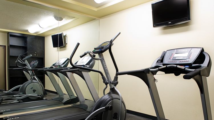 Holiday Inn Hotel & Suites Lloydminster Health Club