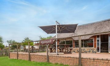 Riverstone Lodge