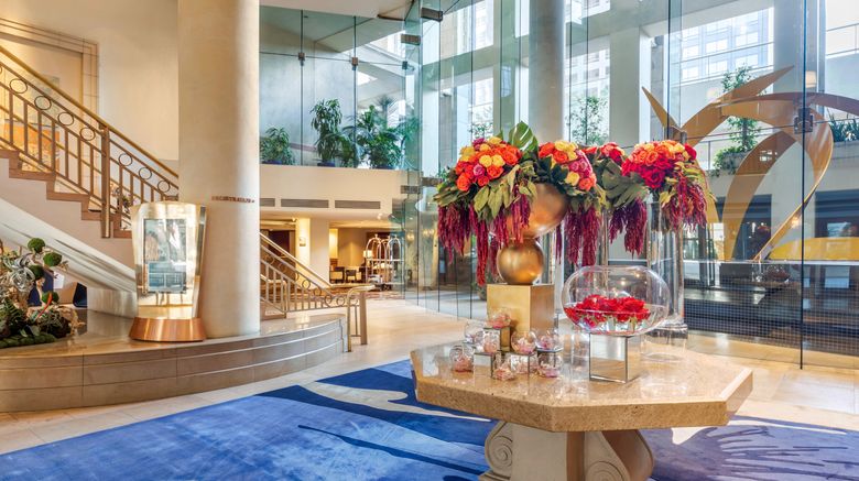 <b>Omni Los Angeles Hotel at CA Plaza Lobby</b>. Images powered by <a href="https://www.leonardoworldwide.com/" title="Leonardo Worldwide" target="_blank">Leonardo</a>.