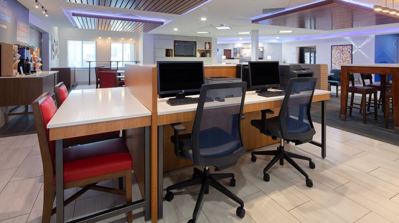 <b>Holiday Inn Express/Suites Bradley Arpt Other</b>. Images powered by <a href="https://leonardo.com/" title="Leonardo Worldwide" target="_blank">Leonardo</a>.