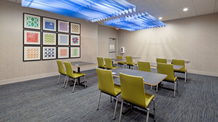 Holiday Inn Express Los Angeles Meeting