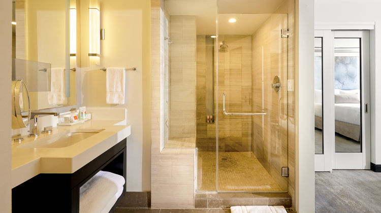 Loews Miami Beach Hotel Room