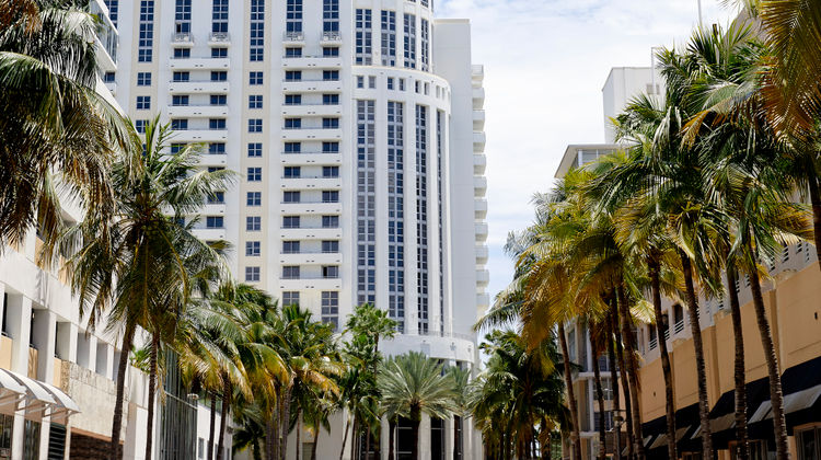 Loews Miami Beach Hotel Exterior
