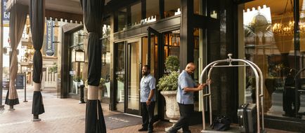 Loews New Orleans Hotel Exterior