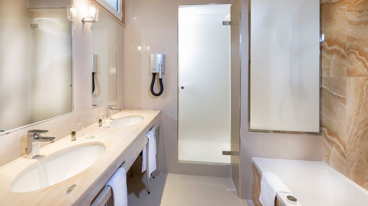 Hotel Concortel Room