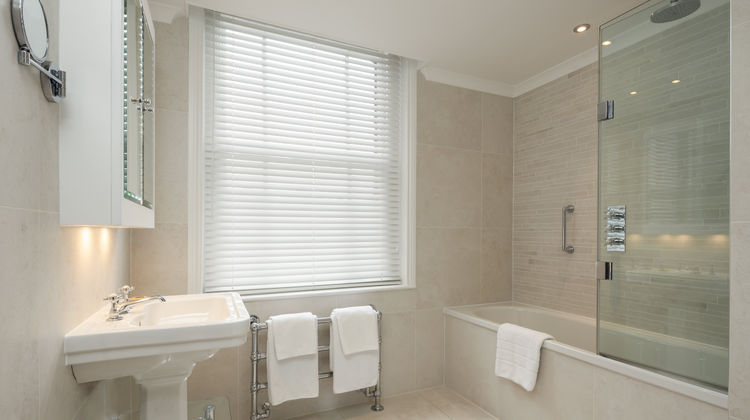 Sloane Place Room