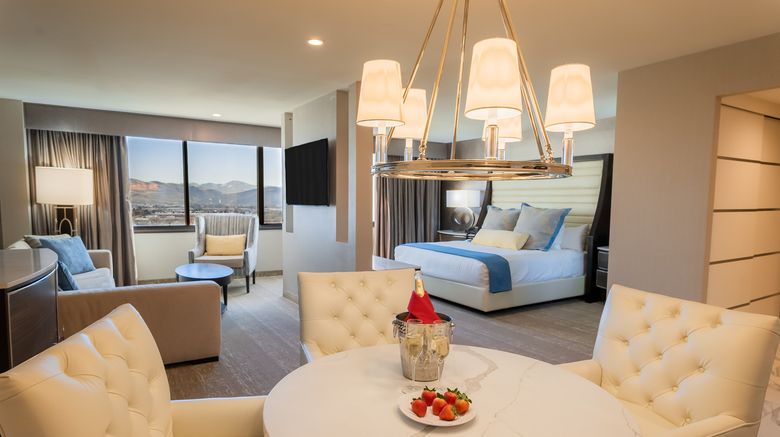 <b>Grand Sierra Resort and Casino Suite</b>. Images powered by <a href="https://www.leonardoworldwide.com/" title="Leonardo Worldwide" target="_blank">Leonardo</a>.