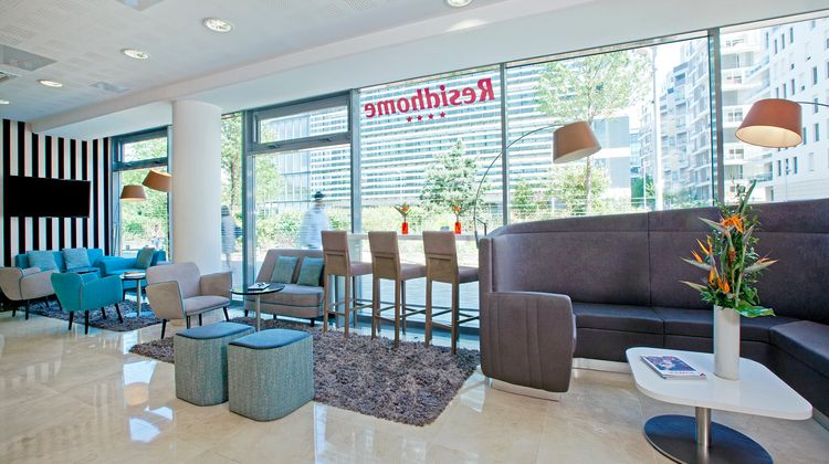 Residhome Paris Issy-les-Moulineaux Lobby
