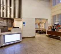 Holiday Inn Express Whitby Oshawna Exterior