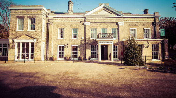 The Banyers Hotel Exterior