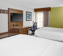 Holiday Inn Express Room