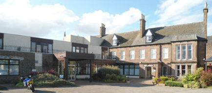 Links Hotel Montrose Exterior