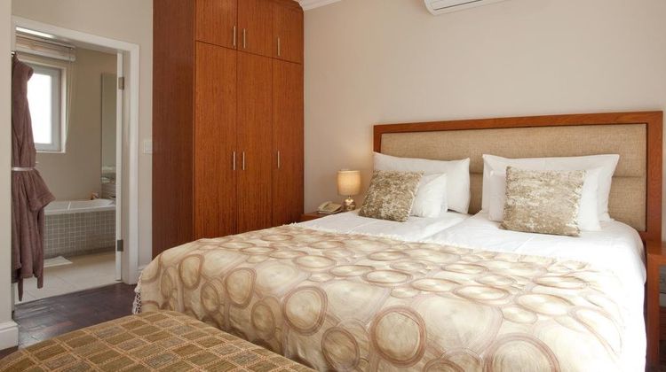 The Retreat at Waterfall Valley Room
