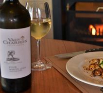 Val Du Charron Guest House & Wine Estate Room
