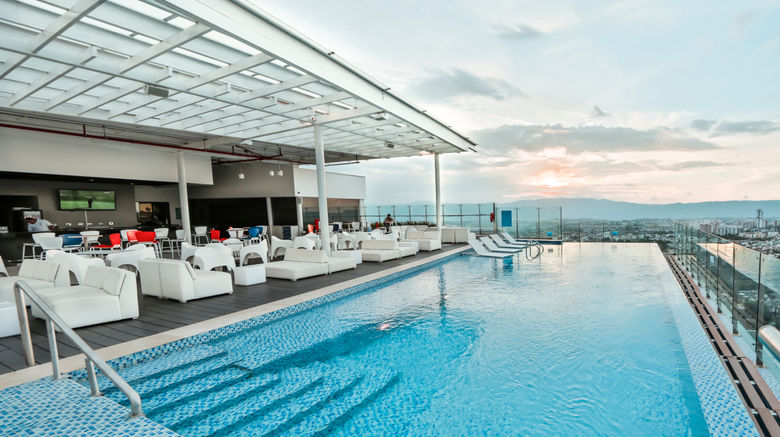 <b>Holiday Inn Bucaramanga Cacique Pool</b>. Images powered by <a href="https://www.leonardoworldwide.com/" title="Leonardo Worldwide" target="_blank">Leonardo</a>.