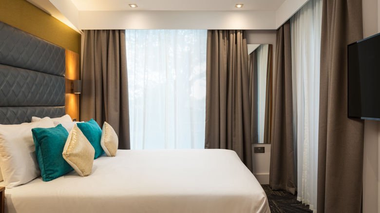 <b>Roomzzz London Stratford Suite</b>. Images powered by <a href="https://www.leonardoworldwide.com/" title="Leonardo Worldwide" target="_blank">Leonardo</a>.