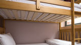 Roomzzz Leeds City Suite