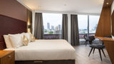 Roomzzz London Stratford Exterior