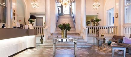 Hotel Continental Lobby
