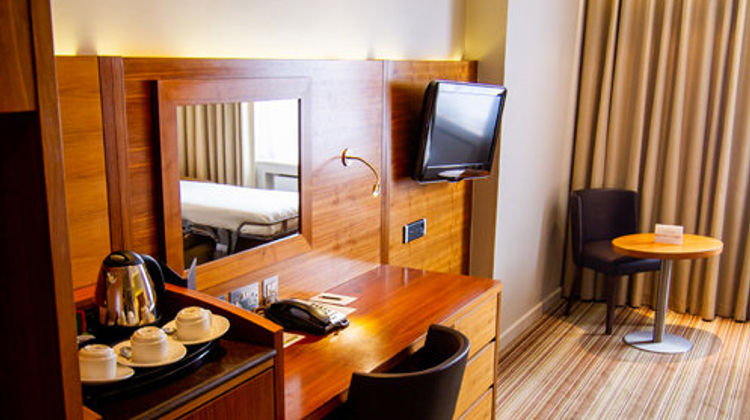 Blakemore Hyde Park Suite