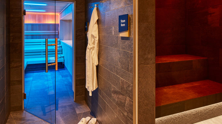 <b>Hard Rock Hotel Davos Room</b>. Images powered by <a href="https://www.leonardoworldwide.com/" title="Leonardo Worldwide" target="_blank">Leonardo</a>.