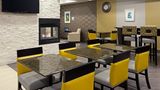 Holiday Inn Exp Stes Batavia Darien Lake Restaurant
