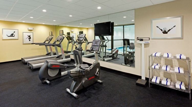 Holiday Inn Exp Stes Batavia Darien Lake Health Club