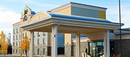 Holiday Inn Exp Stes Batavia Darien Lake Exterior