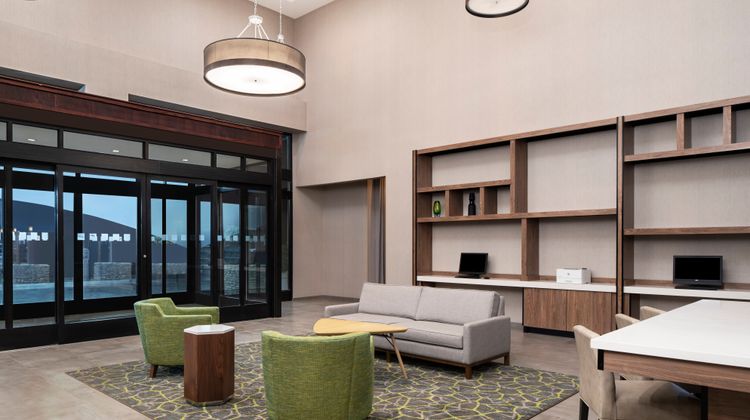 Holiday Inn Lobby