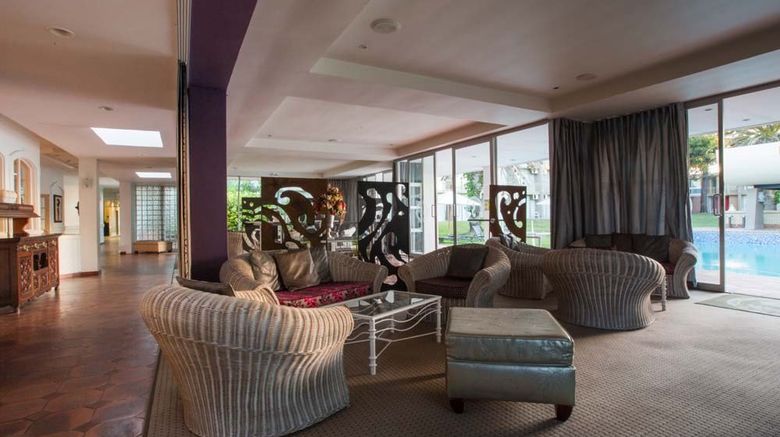 <b>The Summerstrand Hotel Lobby</b>. Images powered by <a href="https://www.leonardoworldwide.com/" title="Leonardo Worldwide" target="_blank">Leonardo</a>.