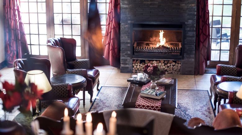 <b>Alveston Manor Small Hotel Lobby</b>. Images powered by <a href="https://www.leonardoworldwide.com/" title="Leonardo Worldwide" target="_blank">Leonardo</a>.