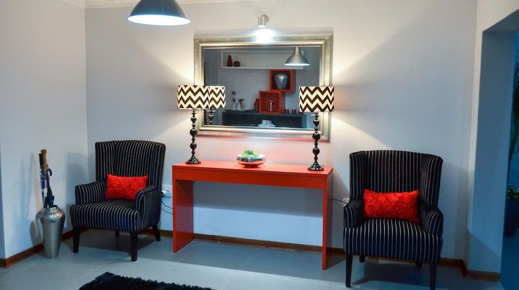 Yalla Yalla Boutique Hotel Room