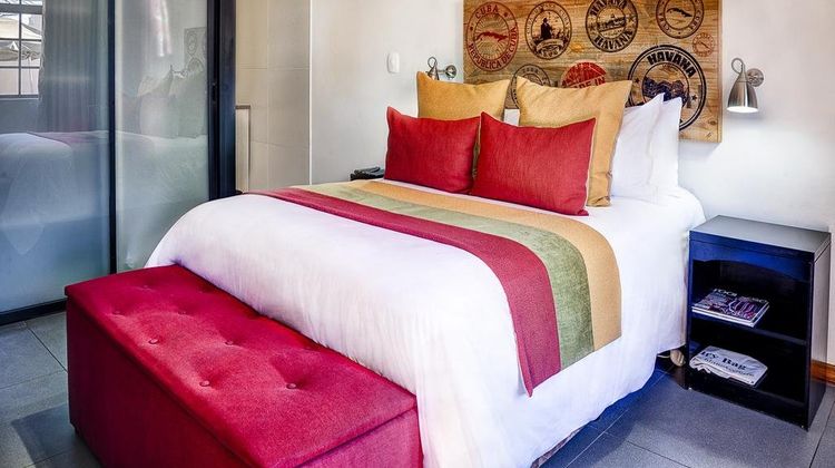 Yalla Yalla Boutique Hotel Room