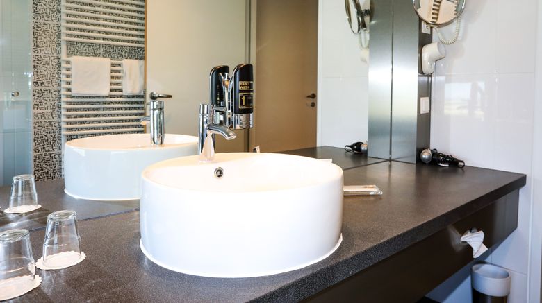 <b>Pannonia Tower Hotel Room</b>. Images powered by <a href="https://www.leonardoworldwide.com/" title="Leonardo Worldwide" target="_blank">Leonardo</a>.