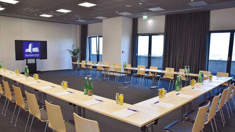 <b>Pannonia Tower Hotel Meeting</b>. Images powered by <a href="https://www.leonardoworldwide.com/" title="Leonardo Worldwide" target="_blank">Leonardo</a>.