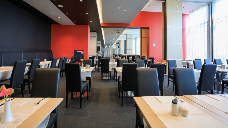 Pannonia Tower Hotel Restaurant