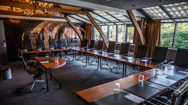 <b>Savarin Restaurant Hotel and Spa Meeting</b>. Images powered by <a href="https://www.leonardoworldwide.com/" title="Leonardo Worldwide" target="_blank">Leonardo</a>.