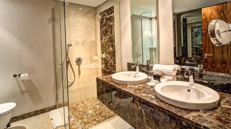 <b>The Royal Marang Hotel Room</b>. Images powered by <a href="https://www.leonardoworldwide.com/" title="Leonardo Worldwide" target="_blank">Leonardo</a>.