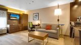Holiday Inn Express Suite