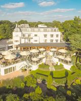The Harbour Heights Hotel