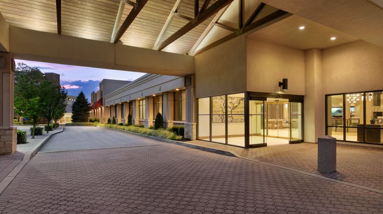 Crowne Plaza Valley Forge Exterior