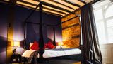 The Olde Kings Arms Suite