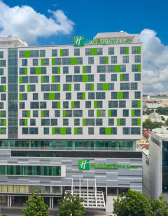 Holiday Inn & Suites Saigon Airport
