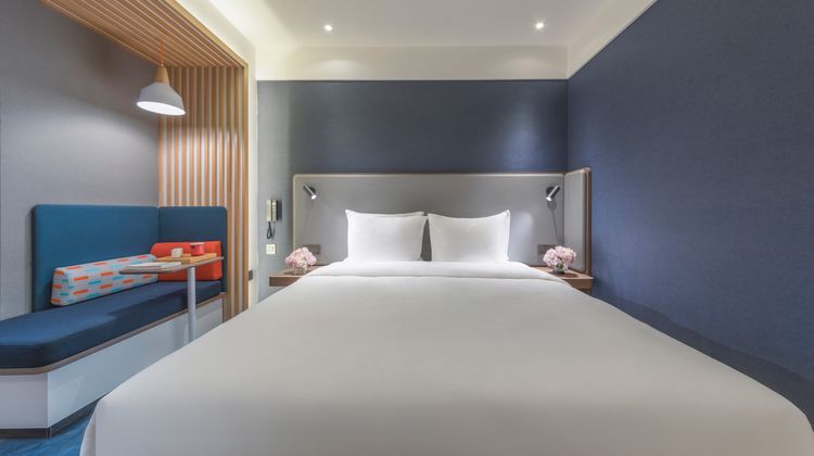 Holiday Inn Express Shanghai Jiading Ctr Room