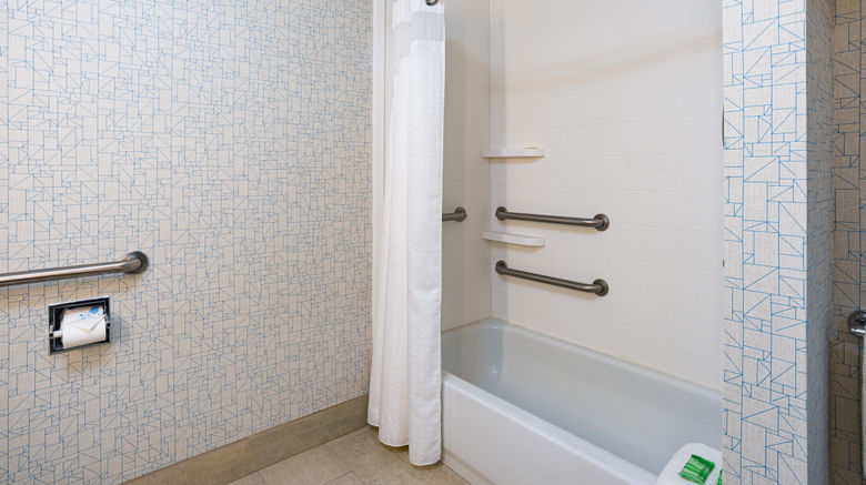 <b>Holiday Inn Express Room</b>. Images powered by <a href="https://www.leonardoworldwide.com/" title="Leonardo Worldwide" target="_blank">Leonardo</a>.
